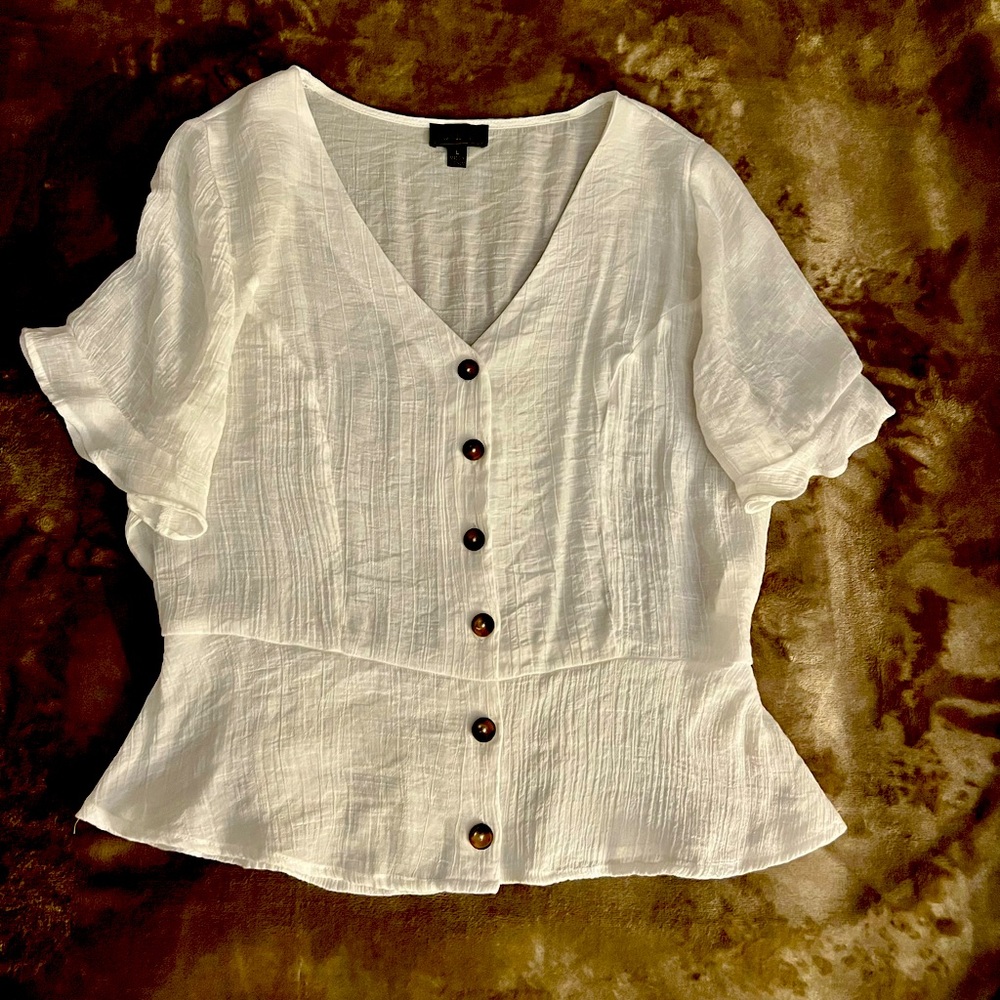 🌸 Women Blouse. Perfect for Summer